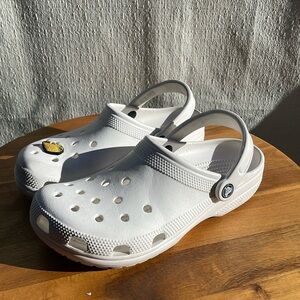 CROCS Unisex Classic Clog White Size Men’s 7 Women’s 9